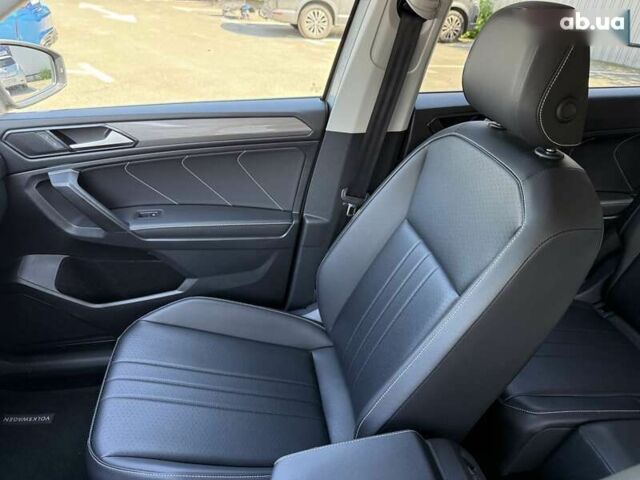 Фольксваген Тігуан, об'ємом двигуна 2 л та пробігом 47 тис. км за 24900 $, фото 26 на Automoto.ua