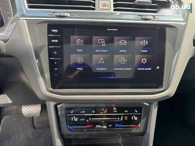 Фольксваген Тигуан, объемом двигателя 2 л и пробегом 15 тыс. км за 39500 $, фото 17 на Automoto.ua