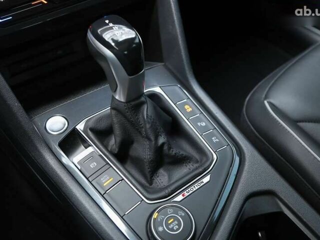 Фольксваген Тигуан, объемом двигателя 2 л и пробегом 14 тыс. км за 41000 $, фото 24 на Automoto.ua