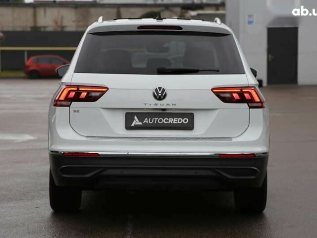 Фольксваген Тигуан, объемом двигателя 2 л и пробегом 21 тыс. км за 27900 $, фото 6 на Automoto.ua