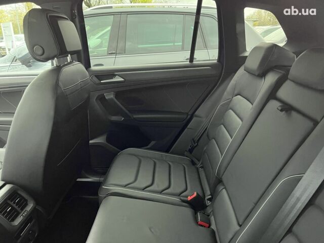 Фольксваген Тігуан, об'ємом двигуна 2 л та пробігом 10 тис. км за 49884 $, фото 13 на Automoto.ua