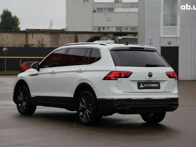 Фольксваген Тигуан, объемом двигателя 2 л и пробегом 21 тыс. км за 27900 $, фото 5 на Automoto.ua