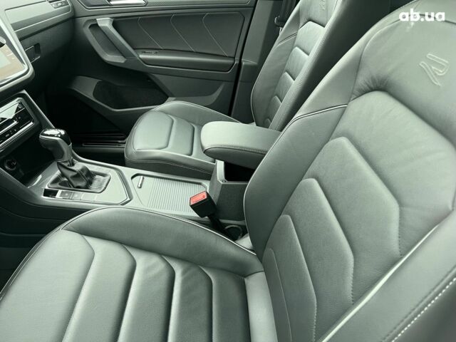 Фольксваген Тігуан, об'ємом двигуна 2 л та пробігом 10 тис. км за 49884 $, фото 8 на Automoto.ua