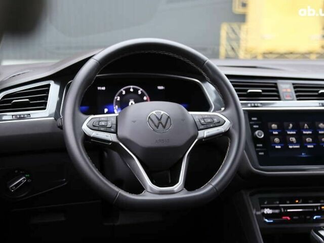 Фольксваген Тигуан, объемом двигателя 2 л и пробегом 21 тыс. км за 27900 $, фото 16 на Automoto.ua