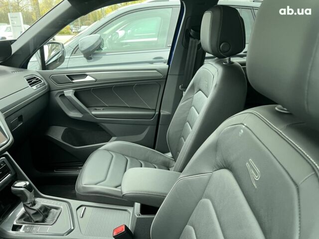 Фольксваген Тігуан, об'ємом двигуна 2 л та пробігом 10 тис. км за 49884 $, фото 12 на Automoto.ua