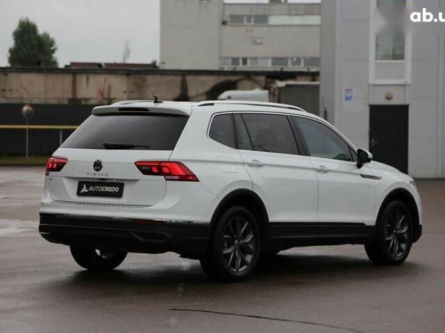 Фольксваген Тигуан, объемом двигателя 2 л и пробегом 21 тыс. км за 27900 $, фото 7 на Automoto.ua