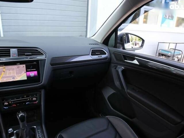 Фольксваген Тигуан, объемом двигателя 2 л и пробегом 14 тыс. км за 41000 $, фото 13 на Automoto.ua