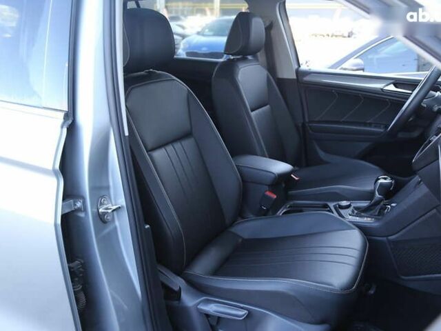 Фольксваген Тигуан, объемом двигателя 2 л и пробегом 26 тыс. км за 26900 $, фото 11 на Automoto.ua