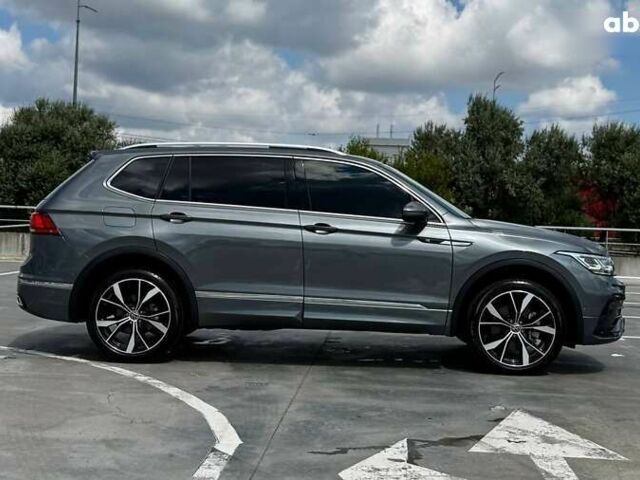Фольксваген Тігуан, об'ємом двигуна 2 л та пробігом 23 тис. км за 31990 $, фото 7 на Automoto.ua