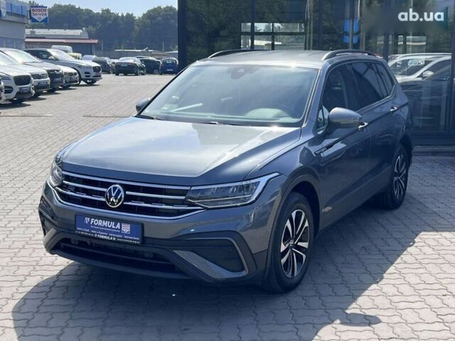 Фольксваген Тігуан, об'ємом двигуна 2 л та пробігом 64 тис. км за 23990 $, фото 6 на Automoto.ua
