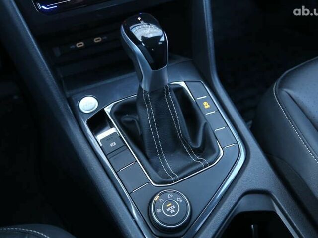 Фольксваген Тигуан, объемом двигателя 2 л и пробегом 26 тыс. км за 26900 $, фото 19 на Automoto.ua
