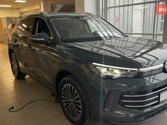 купить новое авто Фольксваген Тигуан 2024 года от официального дилера Престиж-Авто Фольксваген фото