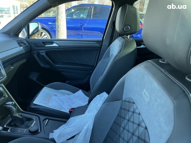 Фольксваген Тігуан, об'ємом двигуна 2 л та пробігом 1 тис. км за 60317 $, фото 15 на Automoto.ua