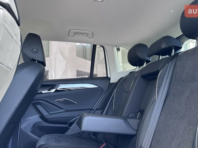 Фольксваген Тигуан, объемом двигателя 1.97 л и пробегом 0 тыс. км за 45900 $, фото 42 на Automoto.ua