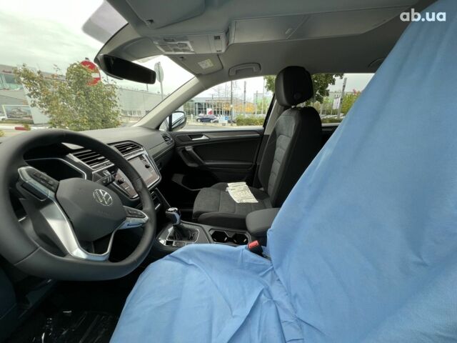 Фольксваген Тигуан, объемом двигателя 2 л и пробегом 0 тыс. км за 52384 $, фото 10 на Automoto.ua