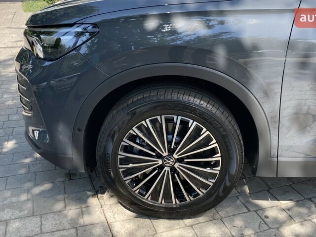купить новое авто Фольксваген Тигуан 2024 года от официального дилера Автодім Атлант на Вацлава Гавела Фольксваген фото