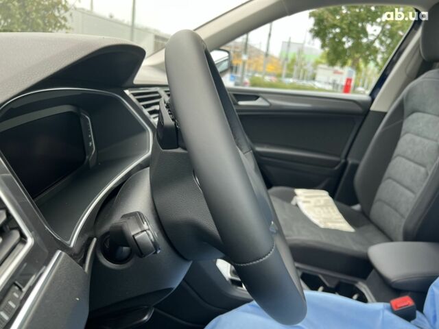 Фольксваген Тигуан, объемом двигателя 2 л и пробегом 0 тыс. км за 52384 $, фото 11 на Automoto.ua