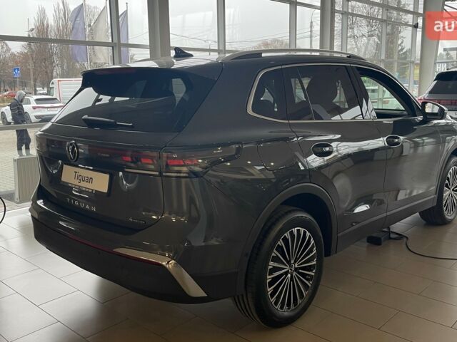 купить новое авто Фольксваген Тигуан 2024 года от официального дилера Престиж-Авто Фольксваген фото