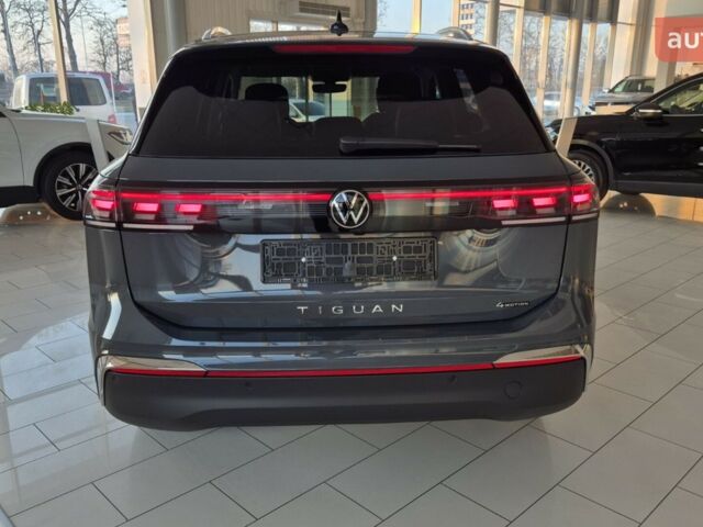 Фольксваген Тигуан, объемом двигателя 1.97 л и пробегом 0 тыс. км за 49976 $, фото 4 на Automoto.ua