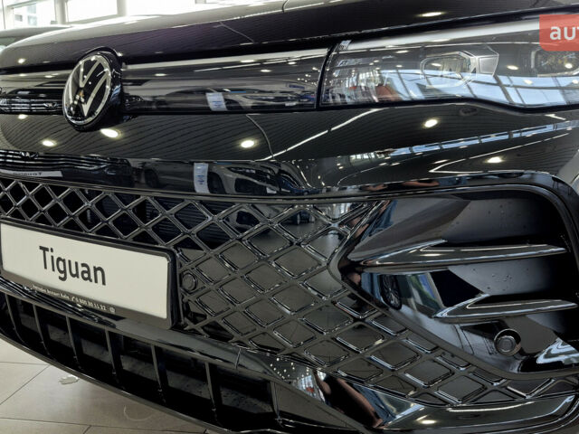 купить новое авто Фольксваген Тигуан 2025 года от официального дилера Автодім Атлант на Вацлава Гавела Фольксваген фото