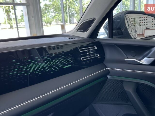 Фольксваген Тигуан, объемом двигателя 1.97 л и пробегом 0 тыс. км за 49923 $, фото 25 на Automoto.ua