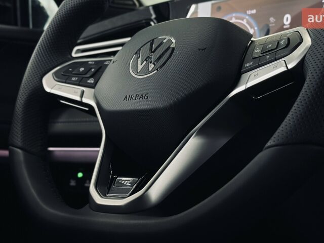 купить новое авто Фольксваген Тигуан 2025 года от официального дилера Автодім Атлант на Вацлава Гавела Фольксваген фото