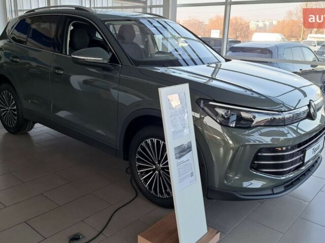 Фольксваген Тигуан, объемом двигателя 1.97 л и пробегом 0 тыс. км за 48100 $, фото 1 на Automoto.ua