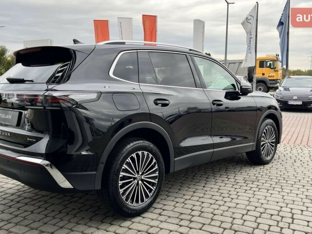 Фольксваген Тигуан, объемом двигателя 1.97 л и пробегом 0 тыс. км за 1981842 $, фото 12 на Automoto.ua