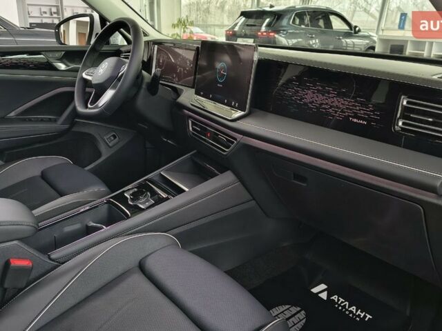 Фольксваген Тігуан, об'ємом двигуна 1.97 л та пробігом 0 тис. км за 49846 $, фото 9 на Automoto.ua