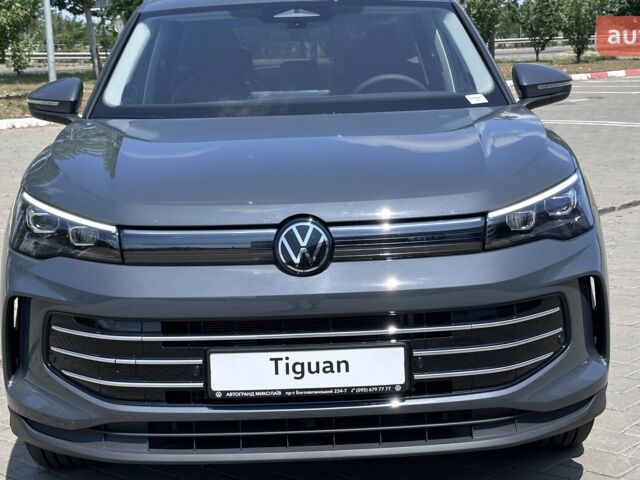 Фольксваген Тигуан, объемом двигателя 1.97 л и пробегом 0 тыс. км за 49923 $, фото 3 на Automoto.ua