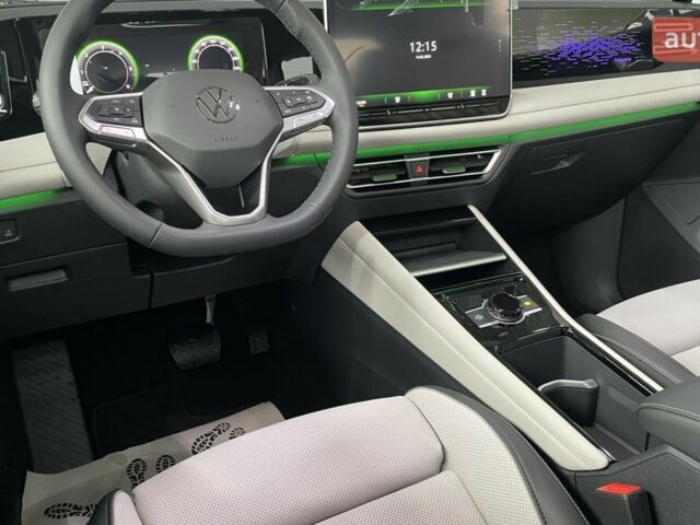 Фольксваген Тигуан, объемом двигателя 1.97 л и пробегом 0 тыс. км за 47500 $, фото 17 на Automoto.ua