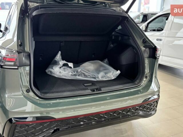 Фольксваген Тигуан, объемом двигателя 1.97 л и пробегом 0 тыс. км за 54500 $, фото 43 на Automoto.ua