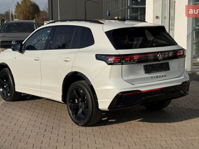 Фольксваген Тигуан, объемом двигателя 1.97 л и пробегом 0 тыс. км за 53000 $, фото 6 на Automoto.ua