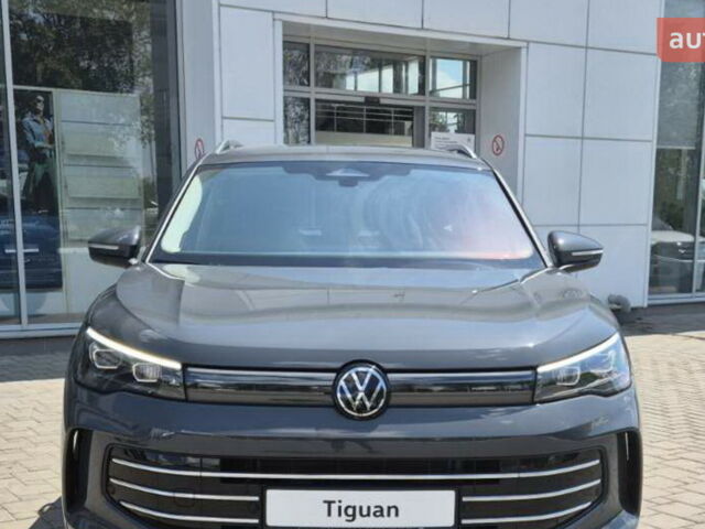 Фольксваген Тигуан, объемом двигателя 1.97 л и пробегом 0 тыс. км за 48925 $, фото 1 на Automoto.ua