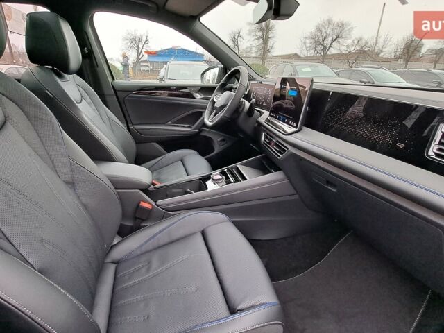 Фольксваген Тигуан, объемом двигателя 1.97 л и пробегом 0 тыс. км за 56100 $, фото 10 на Automoto.ua