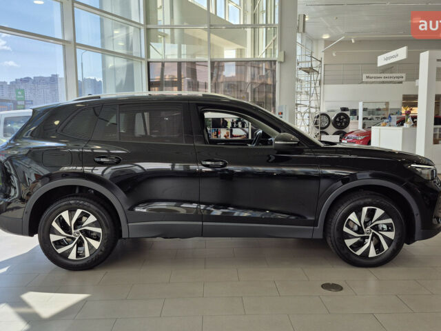 купить новое авто Фольксваген Тигуан 2025 года от официального дилера Автодім Атлант на Вацлава Гавела Фольксваген фото