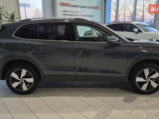 Фольксваген Тигуан, объемом двигателя 1.97 л и пробегом 0 тыс. км за 49976 $, фото 5 на Automoto.ua