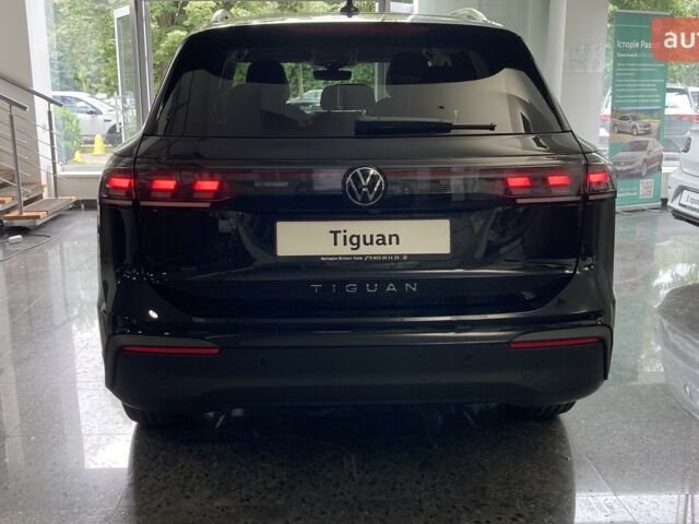 купить новое авто Фольксваген Тигуан 2025 года от официального дилера Автодім Атлант на Вацлава Гавела Фольксваген фото