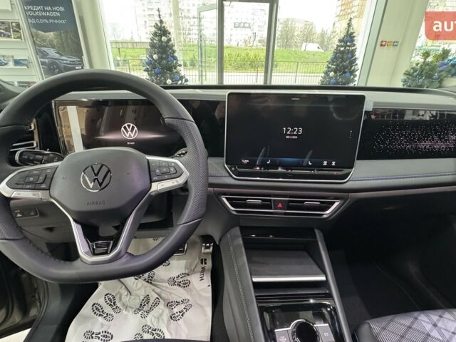 Фольксваген Тігуан, об'ємом двигуна 1.97 л та пробігом 0 тис. км за 49645 $, фото 4 на Automoto.ua