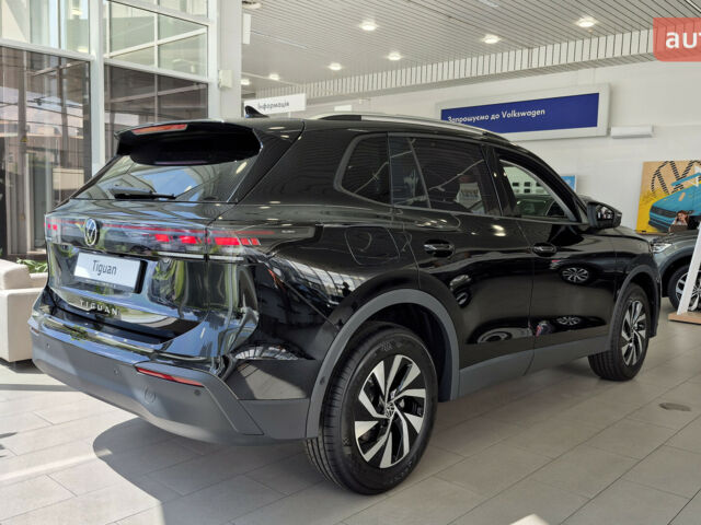 Фольксваген Тігуан, об'ємом двигуна 1.97 л та пробігом 0 тис. км за 44135 $, фото 17 на Automoto.ua