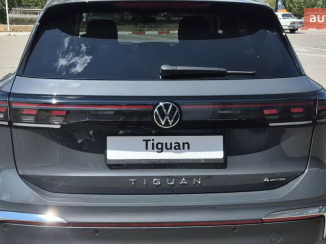 Фольксваген Тигуан, объемом двигателя 1.97 л и пробегом 0 тыс. км за 48925 $, фото 3 на Automoto.ua