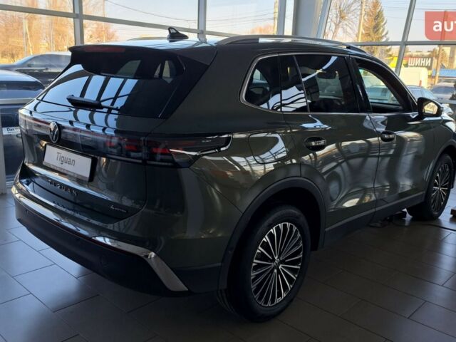 Фольксваген Тигуан, объемом двигателя 1.97 л и пробегом 0 тыс. км за 48100 $, фото 3 на Automoto.ua