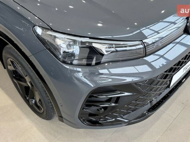 Фольксваген Тигуан, объемом двигателя 1.97 л и пробегом 0 тыс. км за 55850 $, фото 4 на Automoto.ua