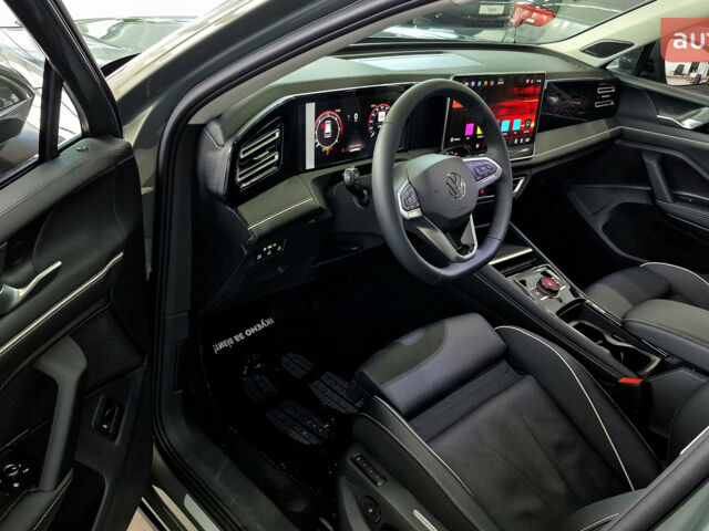 Фольксваген Тигуан, объемом двигателя 1.97 л и пробегом 0 тыс. км за 48873 $, фото 12 на Automoto.ua