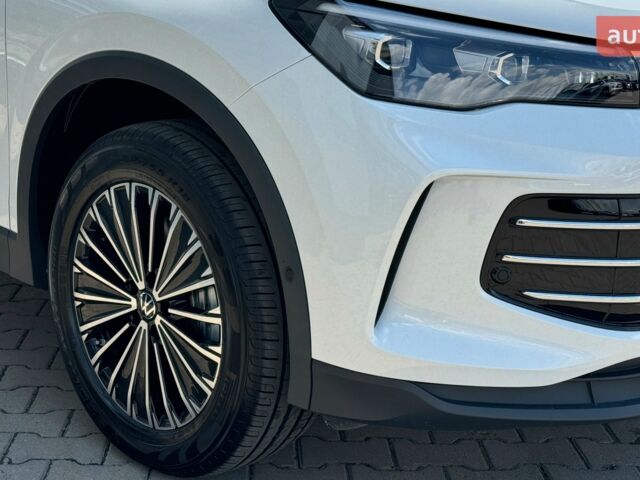 Фольксваген Тигуан, объемом двигателя 1.97 л и пробегом 0 тыс. км за 49005 $, фото 9 на Automoto.ua