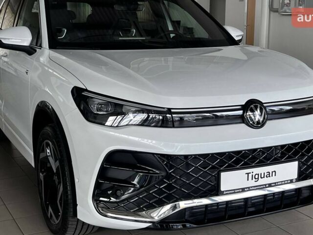Фольксваген Тигуан, объемом двигателя 1.97 л и пробегом 0 тыс. км за 50920 $, фото 2 на Automoto.ua