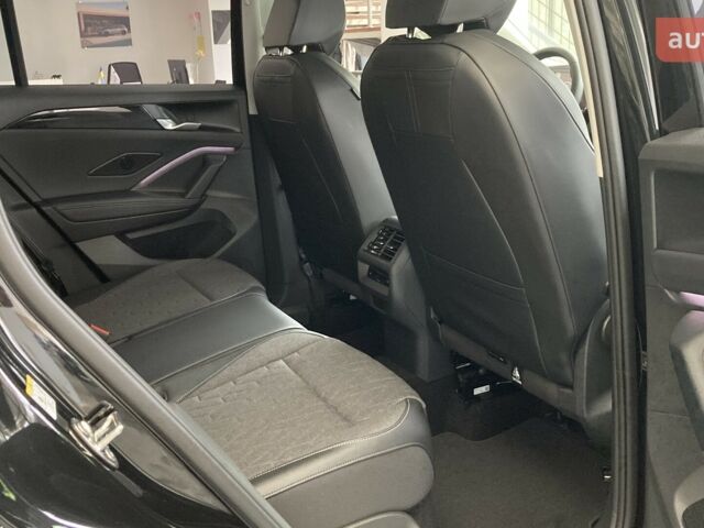 купить новое авто Фольксваген Тигуан 2025 года от официального дилера Автодім Атлант на Вацлава Гавела Фольксваген фото