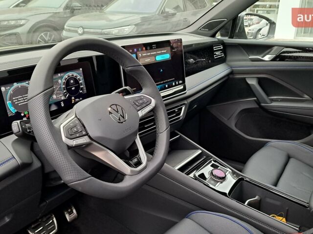 Фольксваген Тигуан, объемом двигателя 1.97 л и пробегом 0 тыс. км за 56100 $, фото 13 на Automoto.ua