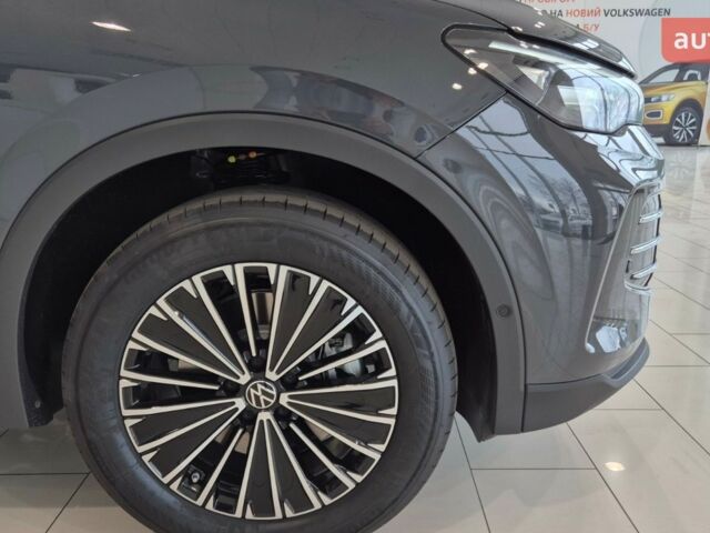 Фольксваген Тигуан, объемом двигателя 1.97 л и пробегом 0 тыс. км за 49444 $, фото 11 на Automoto.ua