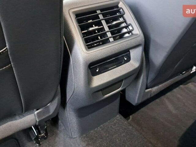 Фольксваген Тигуан, объемом двигателя 1.97 л и пробегом 0 тыс. км за 48100 $, фото 12 на Automoto.ua